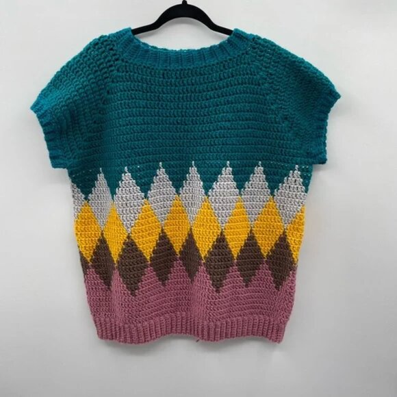 Hand knit triangle multicolor sweater - Picture 2 of 6